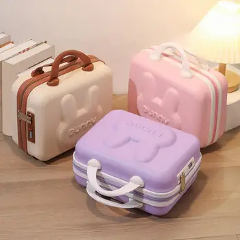 Косметический чемодан с милым рисунком Кролика Косметичка с кодовым замком на молнии Косметический багаж Дорожные туалетные принадлежности для макияжа Кодовый футляр