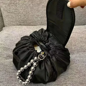 Косметичка с ленивым шнурком, портативное дорожное хранилище, черные сумки для хранения для женщин, дизайнерская косметичка с жемчугом, сумка для макияжа